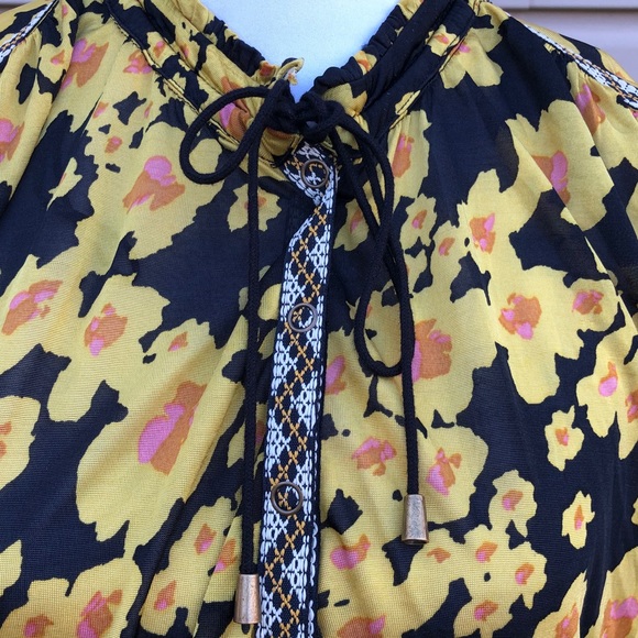 EUCFree People Love Letter Floral Print Tunic - Picture 12 of 16